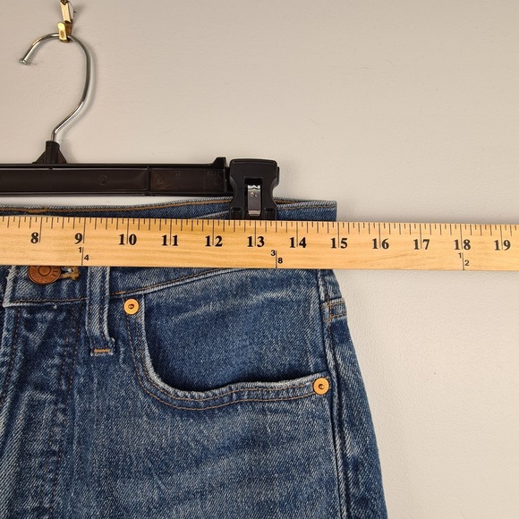 Madewell The Perfect Vintage Jean‎ Size 28 Tapered Leg Medium Wash Fitted Denim - Picture 2 of 10